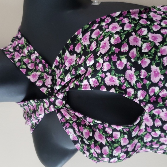 ZARA Floral print halter top - Picture 3 of 10